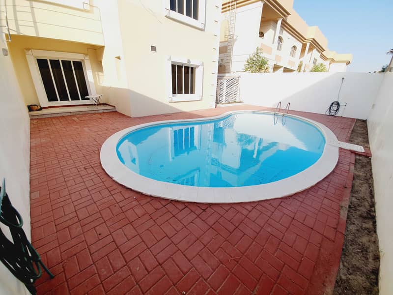 **GRAB THE DEAL**LARGE CORNER 4BR-ALL MASTER-1 ROOM DOWN-PVT POOL-MAID VILLA FOR JUST