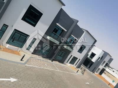 4 Bedroom Villa Compound for Rent in Al Marakhaniya, Al Ain - Brand New Quality 4 Master BR Villa in Marakhaniya Al Ain| Community Gated