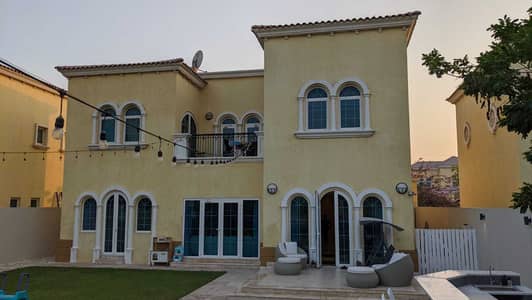 3 bedroom plus maid villa in Jumeirah Park