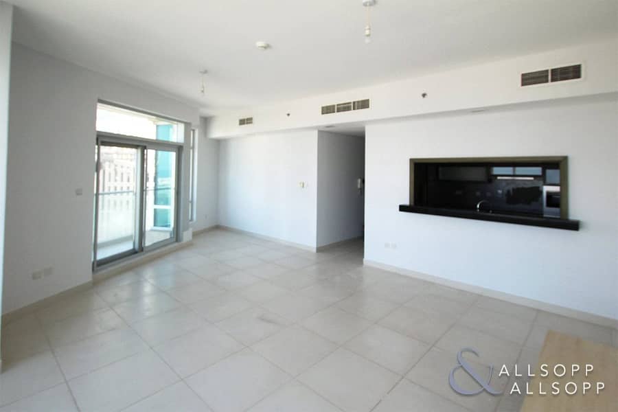 4 One Bed | Spacious Layout | Chiller Free