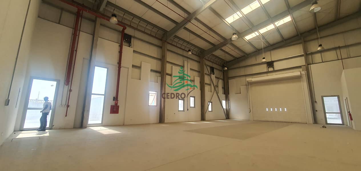 warehouse in Mussafah industry area M 41