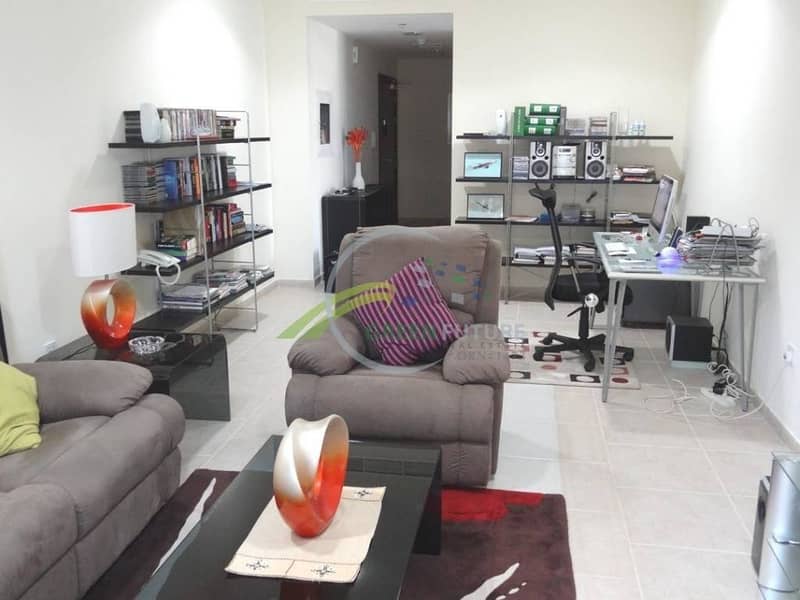 High Floor and Well Maintained Apartment