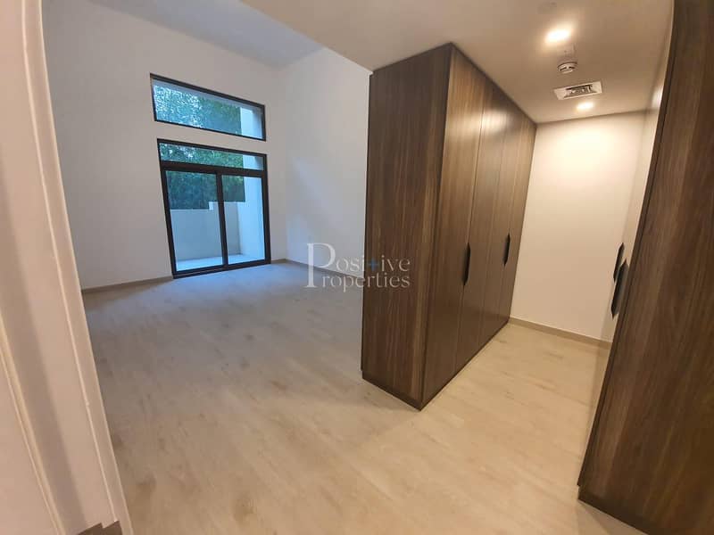 8 Corner unit | Burj Al arab View | Ready to move