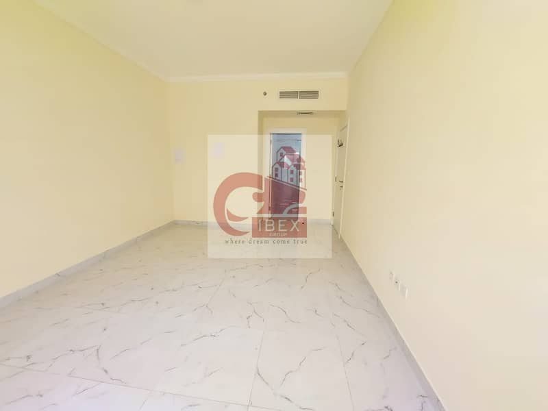 3Bedroom With Built-in Wardrobes & Covered Parking Near City Centre Al zahia