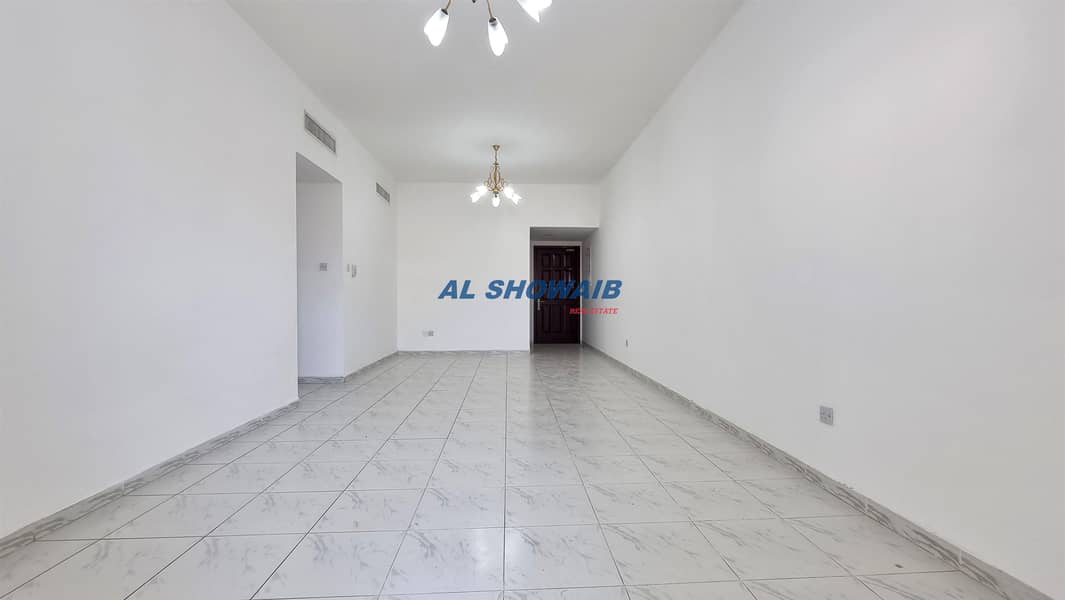 شقة في عود ميثاء،بر دبي 3 غرف 60000 درهم - 3670513