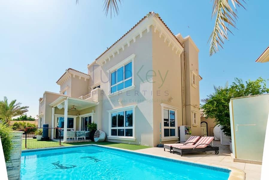 Luxury | High Quality | Beautiful 5 Bed Customized villa