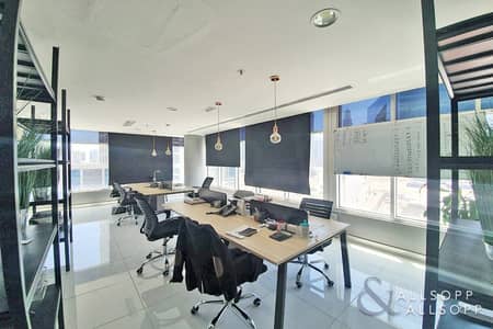 Office for Sale in Business Bay, Dubai - Fully Fitted | Tenanted Unit | Corner Office