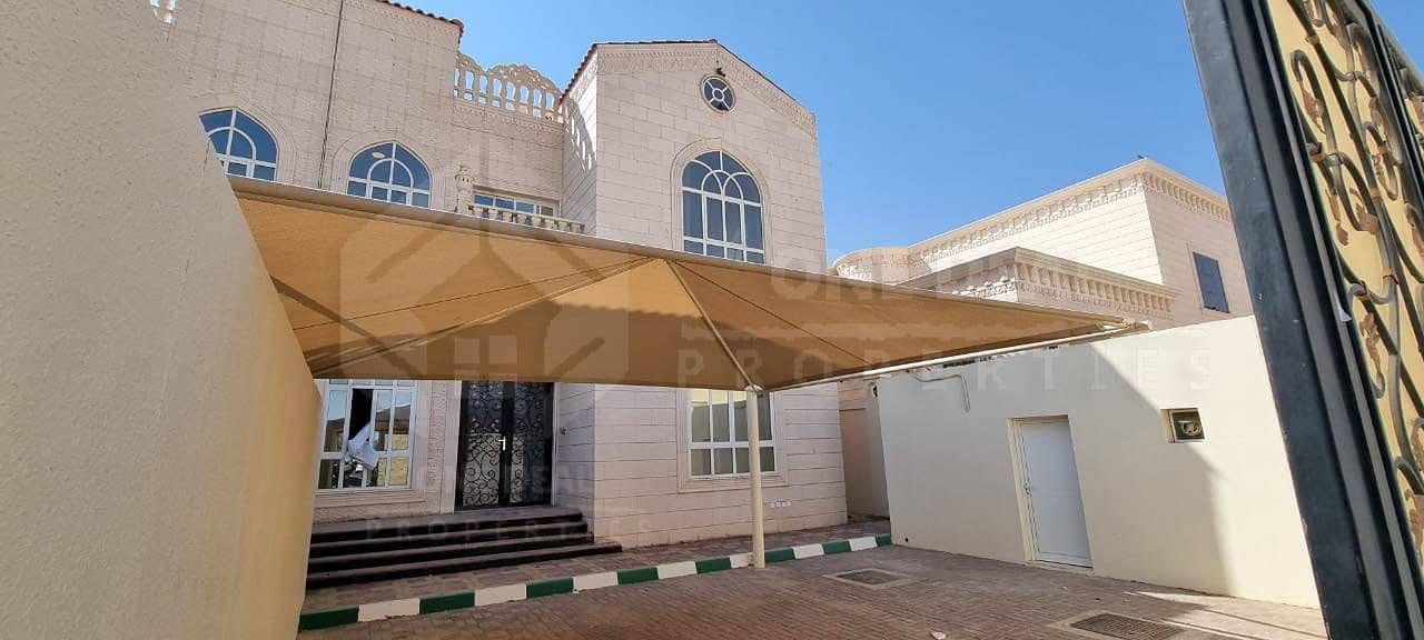 Seperate Entrance 4 Master Villa  in AL Tawia Al Ain | Driver Room