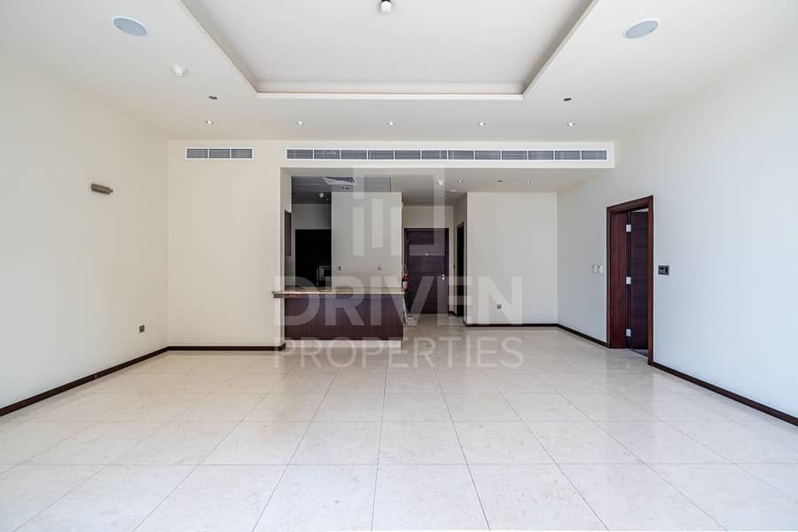 Spacious Apt | Big Layout | Beach Access Spacious Apt | Big Layout | Beach Access