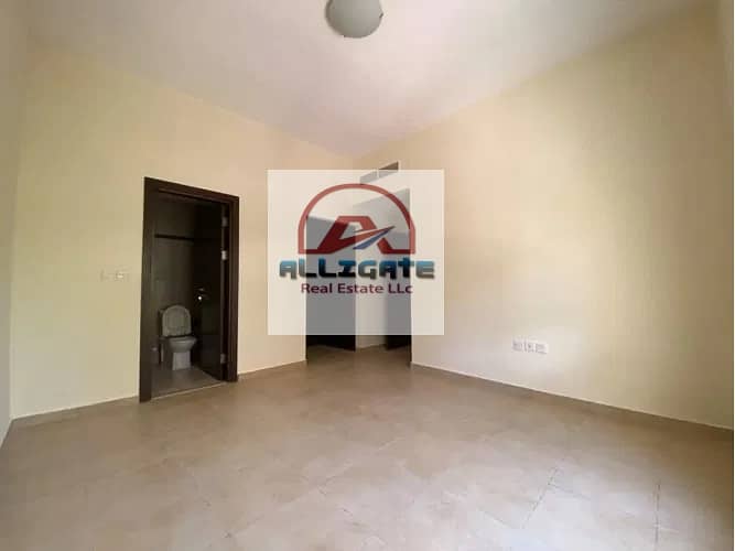 Spacious Layout||Closed Kitchen||Well Maintained
