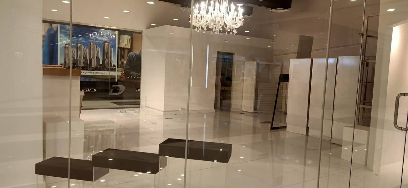 FULLY  FITTED  SHOP  FOR RENT|DIFC|PARK TOWER