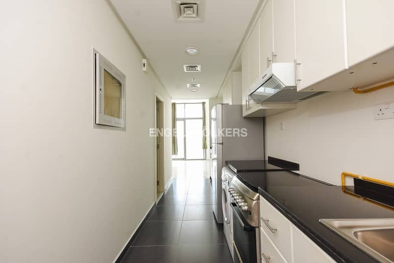 3 Spacious Unit and Large Balcony |Appliances