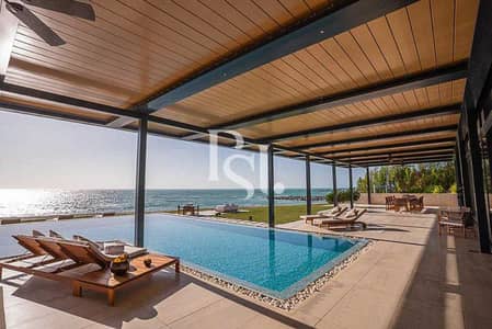 ✦Own A Beachfront Villa In Elite Community✦