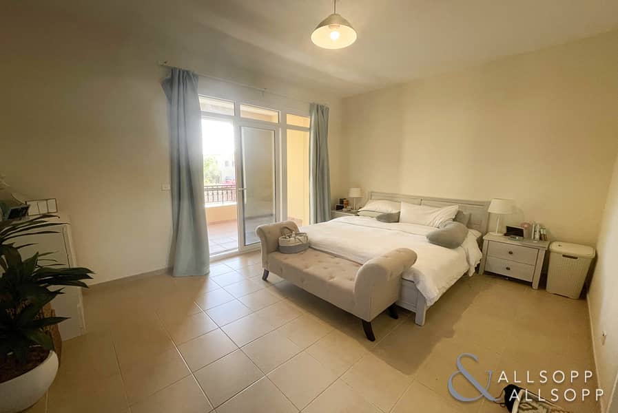 15 2/3 Bedrooms | Close To Pool  | Single Row