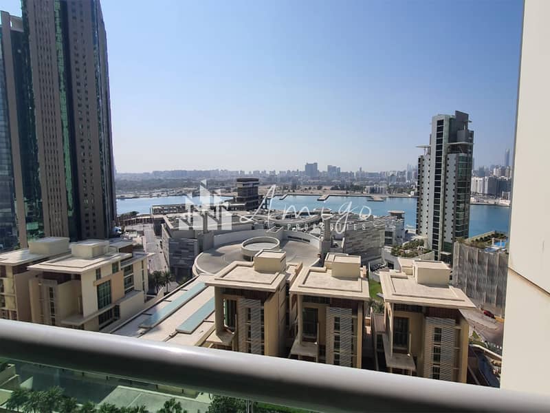 Wonderful Sea / City View 1 bedroom  Apartment With Balcony