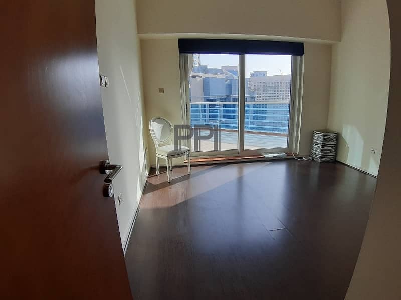 5 Beautiful Marina view |Luxurious Fully Furnished Apartment