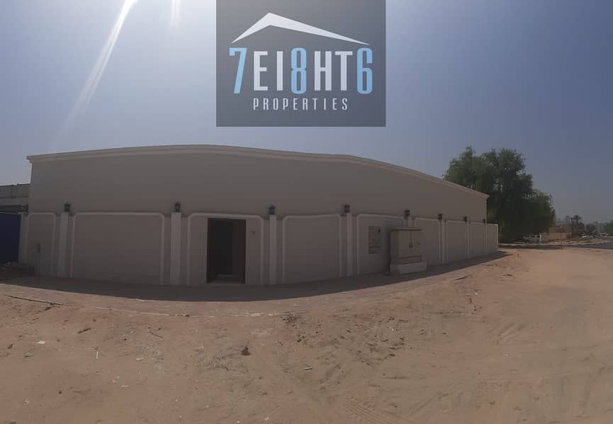 Outstanding property: 2 b/r good quality mulhaq villa + large garden for rent in Barsha 3