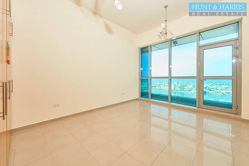 3 Move in Now - New Deal - High Floor - Mangrove View