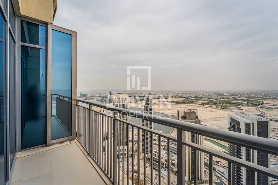 17 Burj Khalifa and Creek View | Iconic Apt