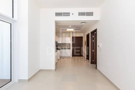 1 Bedroom Flat for Sale in Al Jaddaf, Dubai - Brand New Apt and Spacious with Pool View