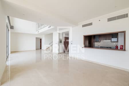 4 Bedroom Penthouse for Sale in Downtown Dubai, Dubai - One Of A Kind Triplex Type and Burj View