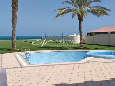 5 Bedroom Villa for Sale in Marina Village, Abu Dhabi - Prestigious and Luxurious w/ Pool & Sea Views