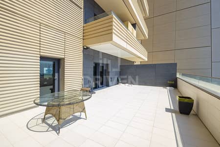2 Bedroom Apartment for Sale in DIFC, Dubai - Vacant on Transfer High-Floor w/ Terrace