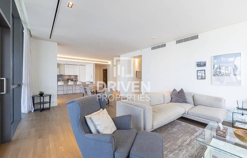 5 Fully Furnished Apt with Boulevard Views