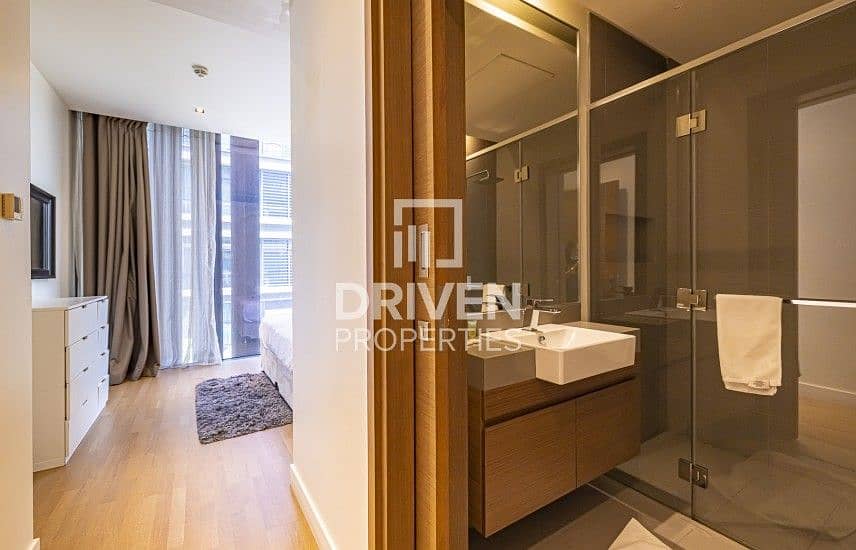 11 Fully Furnished Apt with Boulevard Views