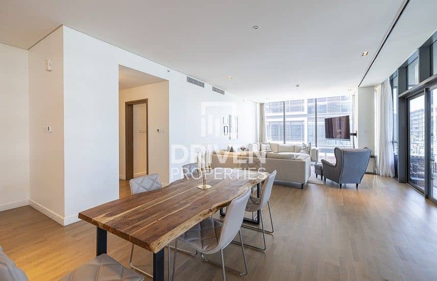 17 Fully Furnished Apt with Boulevard Views