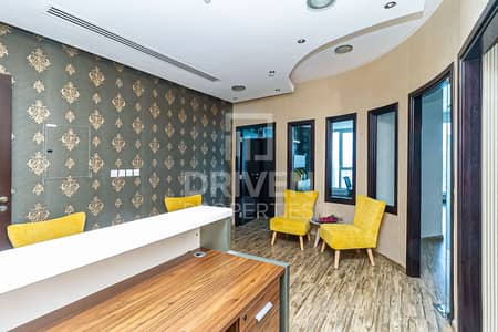 مکتب  للبيع في الخليج التجاري، دبي - Fully Furnished Office and Prime Location