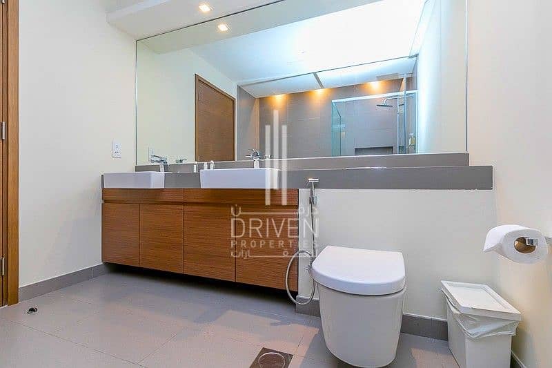 4 Bright Fully Furnished 2 BR in High Floor