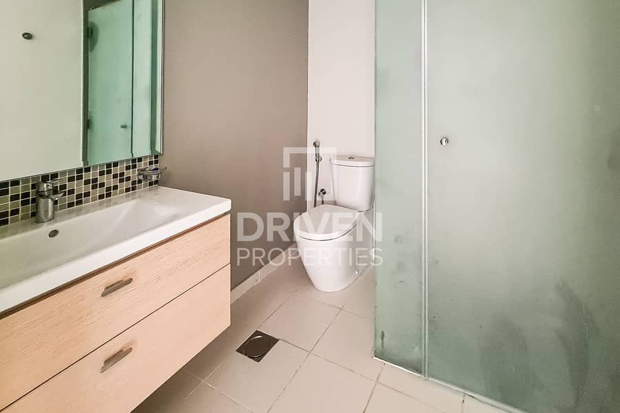 16 Type BHK | Close to Pool & Park | Rented