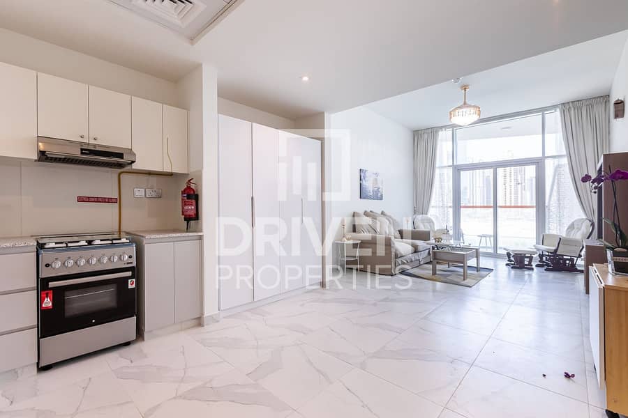 Brand New w/ Burj Khalifa and Canal View Brand New w/ Burj Khalifa and Canal View