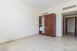 Well-managed and Huge Apt w/ Garden View