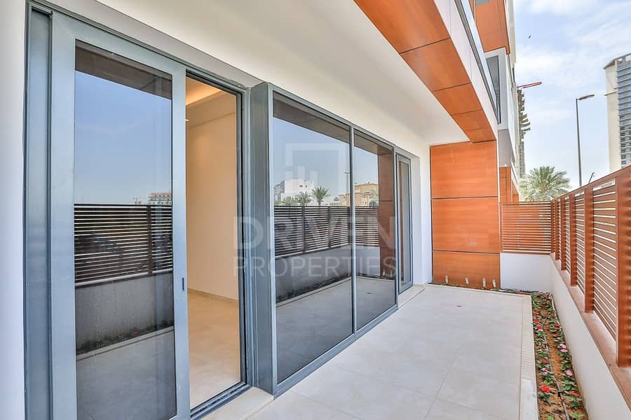 9 Ground Floor | with Terrace | Spacious