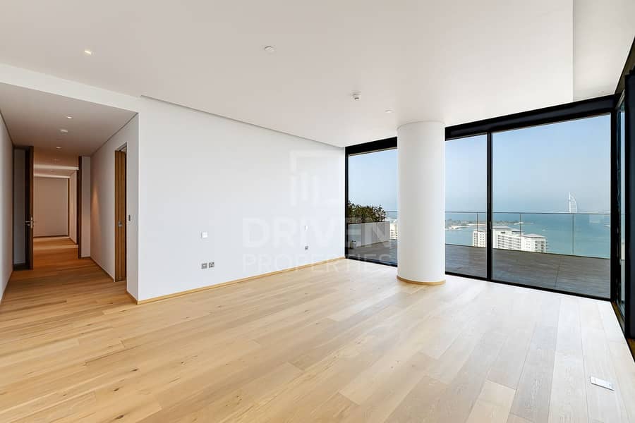24 Exclusive Penthouse | Stunning Sea Views