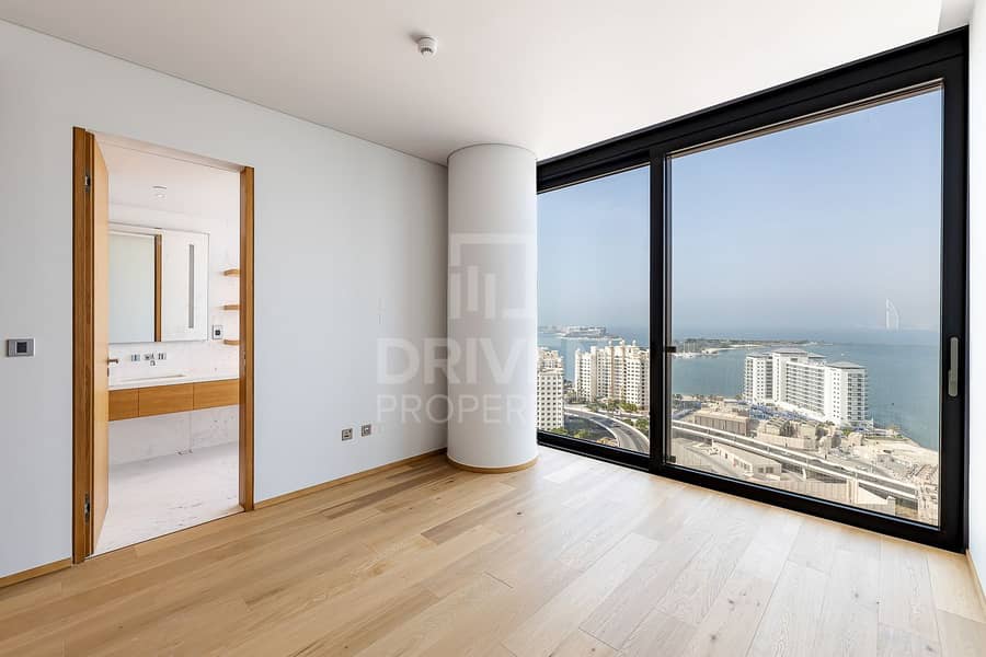 28 Exclusive Penthouse | Stunning Sea Views