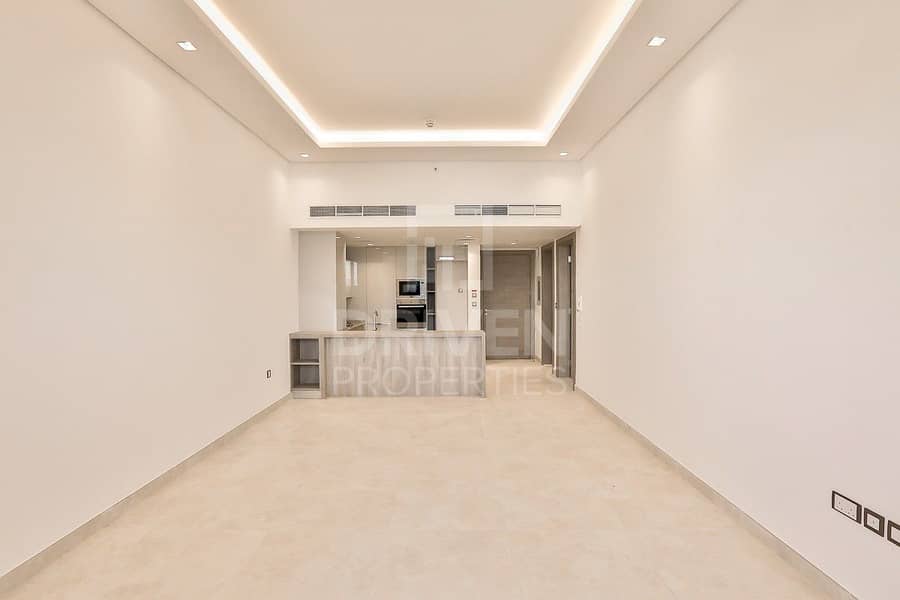 20 Ground Floor | with Terrace | Spacious