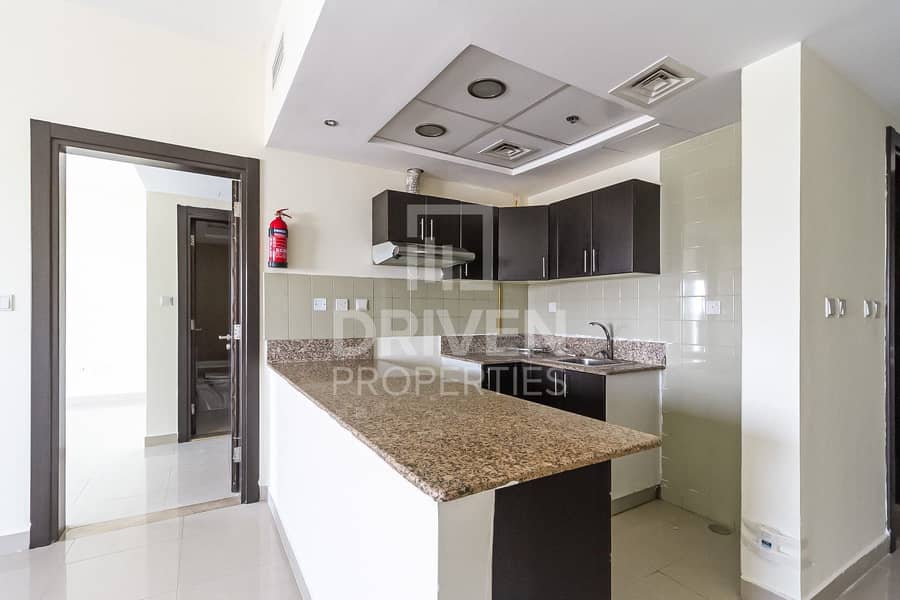 3 Amazing View | Nice Layout | Spacious 1BR