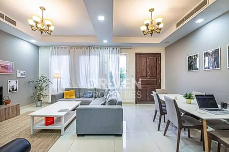 تاون هاوس 5 غرف نوم للبيع في قرية جميرا الدائرية، دبي - Well Maintained & Bright | Investor Deal