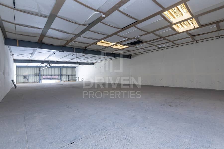 Well-maintained Warehouse in Al Qouz 1