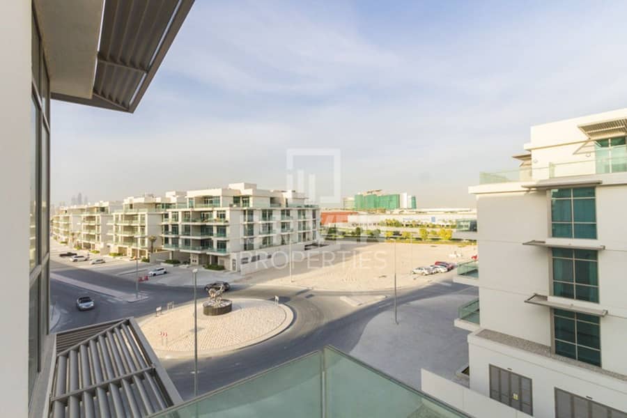 Beautiful 1 Bedroom Apartment with Balcony Beautiful 1 Bedroom Apartment with Balcony