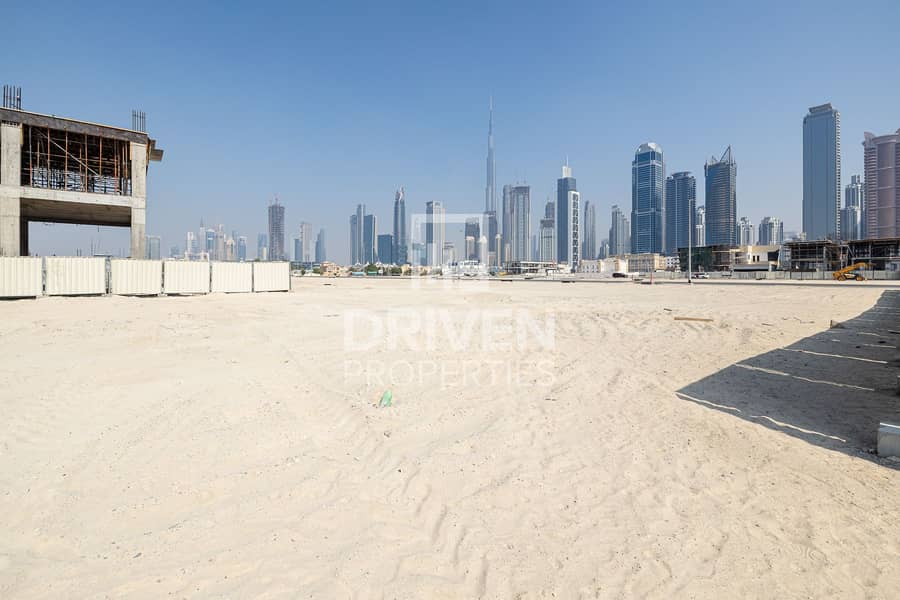 13 Dubai Skyline View | Good for Investment