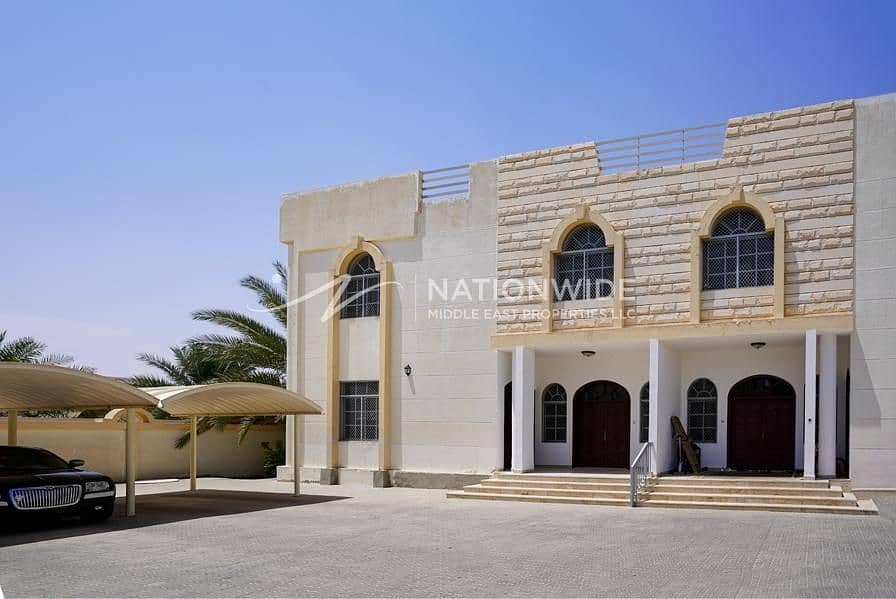 Bright Spacious 4 Bhk villa +2 majlis in Al khabisi