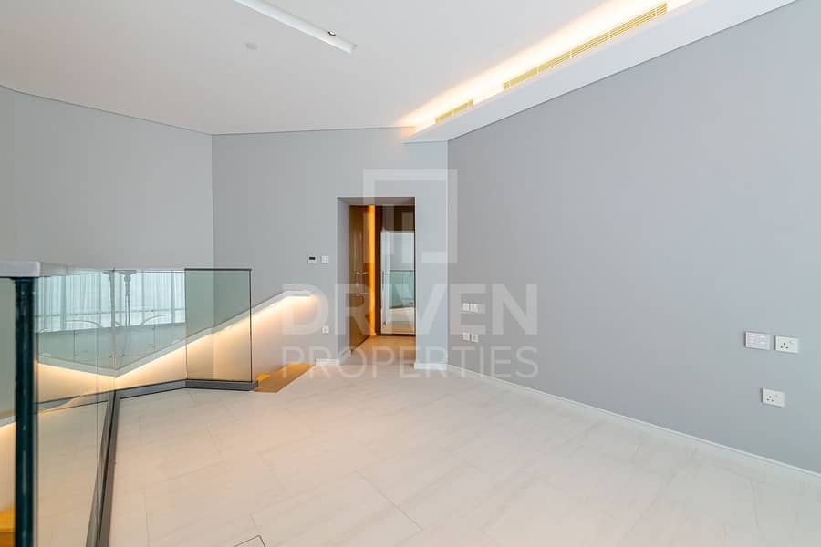 6 Brand New and Loft Type Apt | Great View