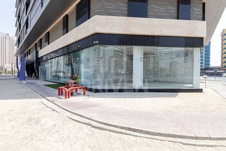 Shop for Rent in Al Satwa, Dubai - Perfect Location for Business | Excellent