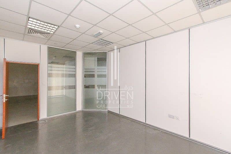 3 Affordable Price Big Semi-Fitted Office.