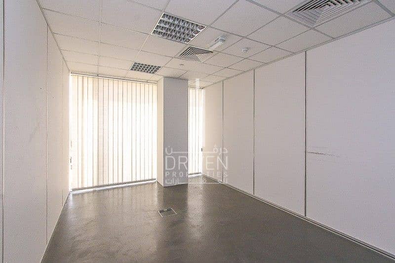 11 Affordable Price Big Semi-Fitted Office.