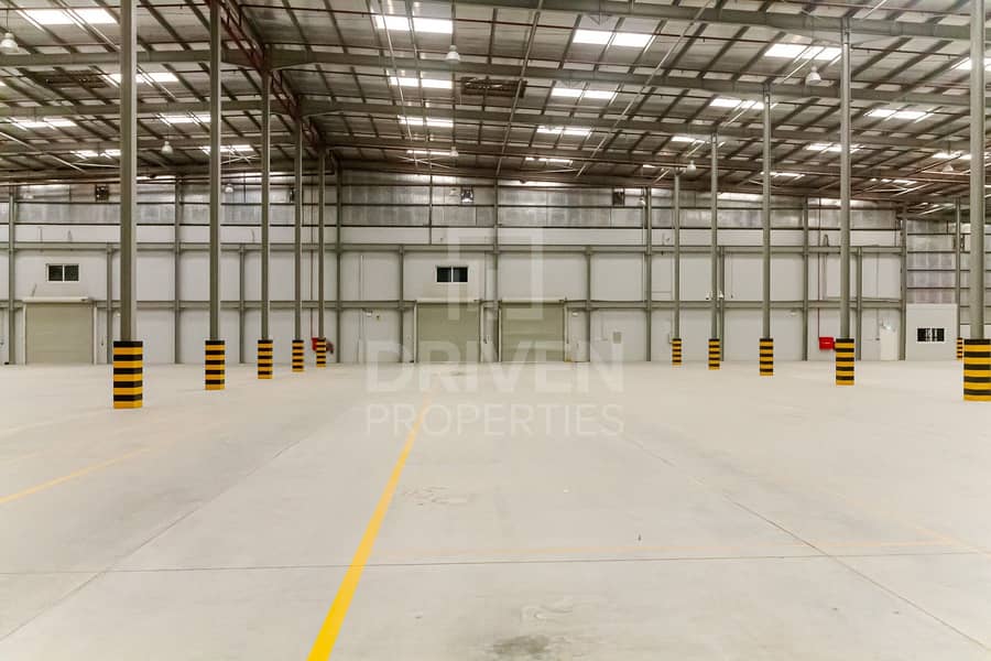 Well-managed Warehouse for Sale in Jafza